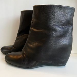 French Connection Rafaela Wedge Ankle Booties 38.5